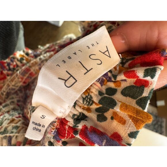 Astr the Label Smocked Floral Ruffle Mini Dress Cottagecore Boho Size Small - Picture 4 of 6